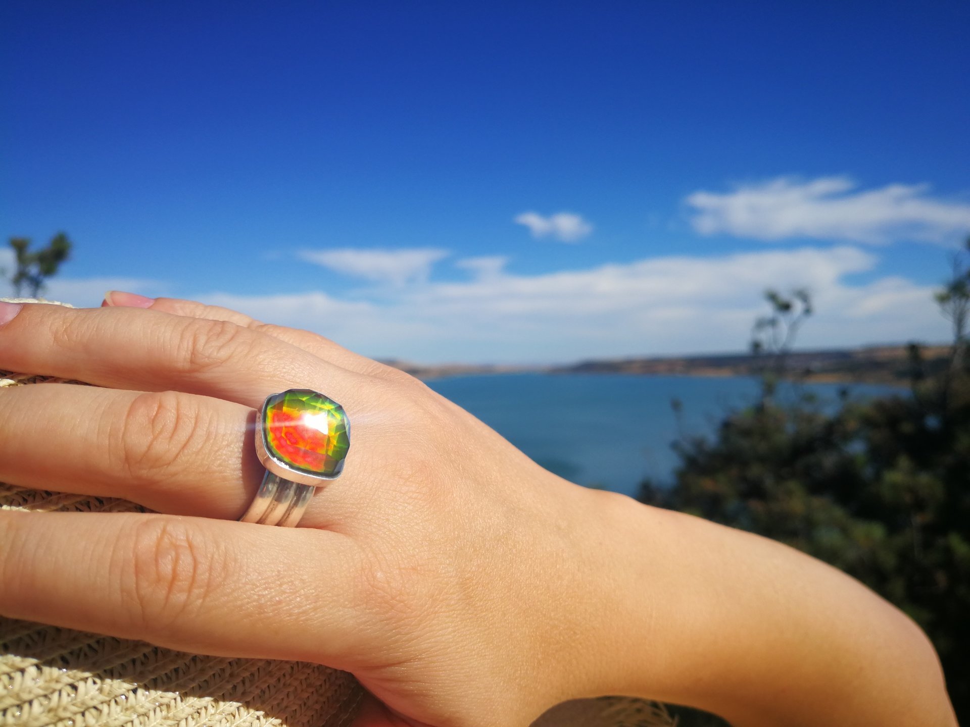 World of Mystery - Mood Ring - 15 mm - Sterling Silver 925 (pure or gold plated) - AAA Crystal Quartz