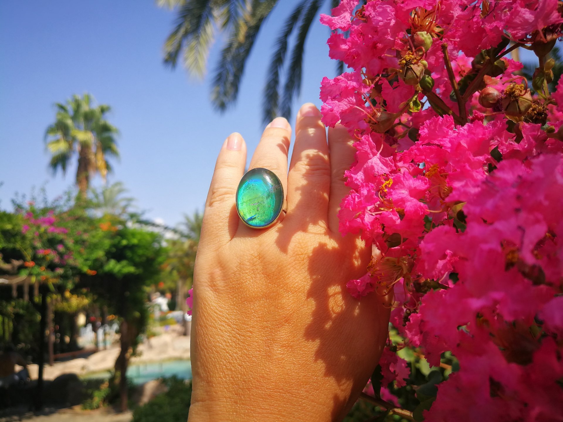Holiday Ocean - Mood Ring - Crystal Quartz - 24x18 mm - Sterling Silver 925