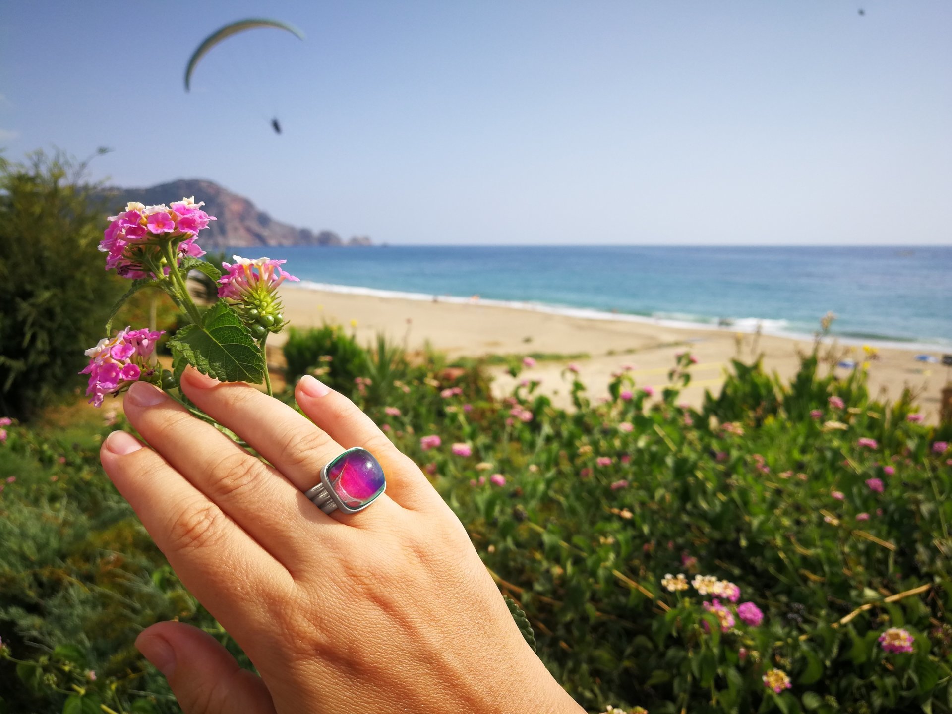 Northern Lights - Mood Ring - 15 mm - Sterling Silver 925 - AAA Crystal Quartz