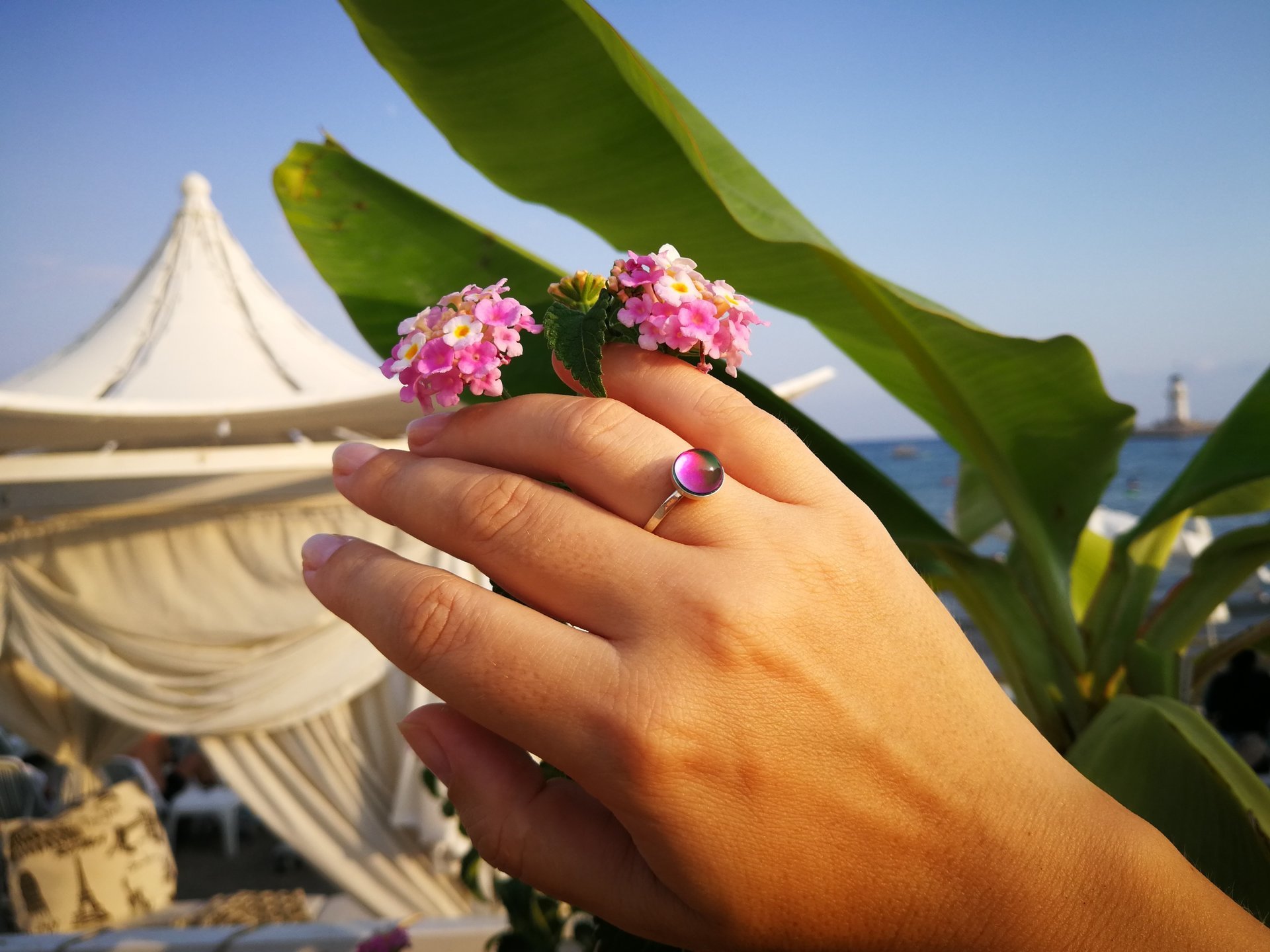 Lady of the Silver Light - Mood Ring - 8 mm - Sterling Silver 925