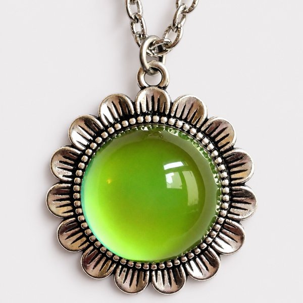 Secret Silver Sunrise of Beauty - Mood Necklace - 20 mm - Brass