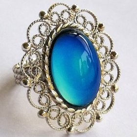 Empress of Grace - Mood Ring - 18x13 mm - Sterling Silver 925